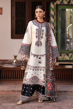 Effortless Elegance: Soft & Stylish Lawn Outfit